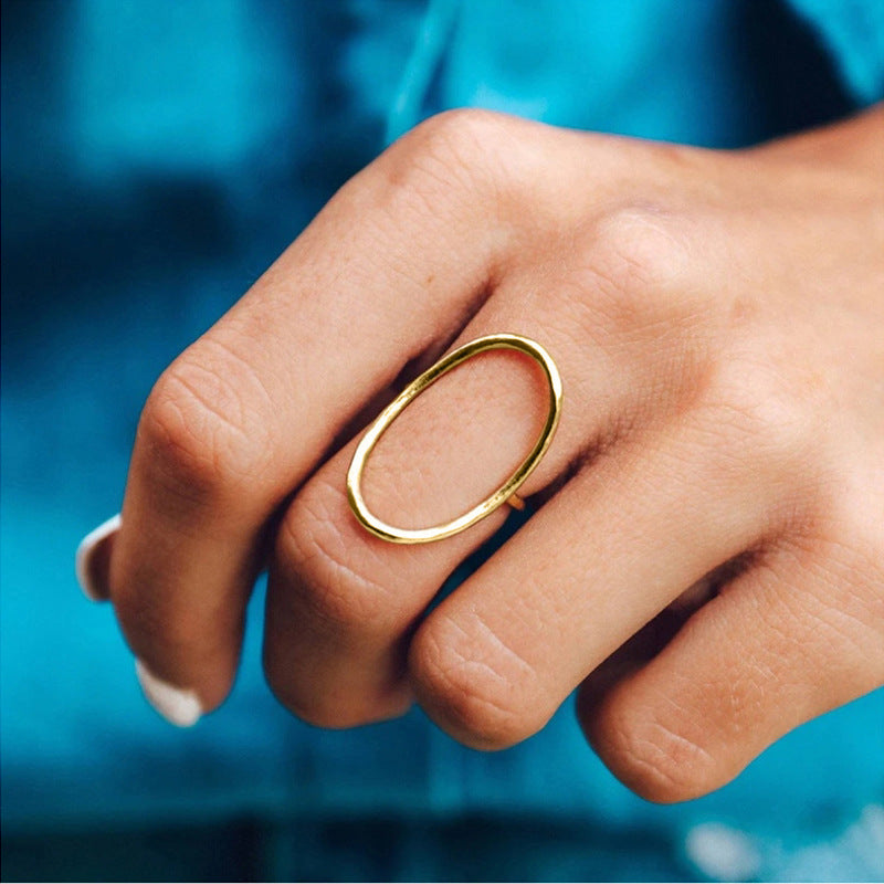 Classic Minimalist Women’s Ring