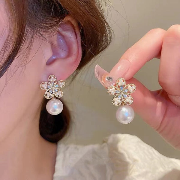 Silver Pearl Flower Earrings – Sweet Fashion